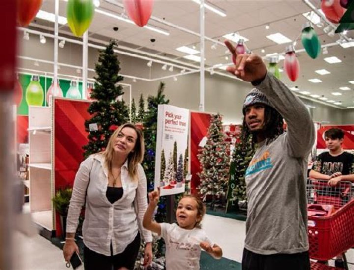 Unveiling The Inspiring World Of Jaylen Waddle's Girlfriend